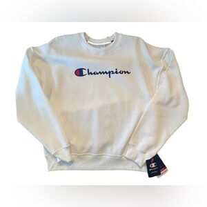 NWT- Womens White Fleece Pullover Sweatshirt in Size Small